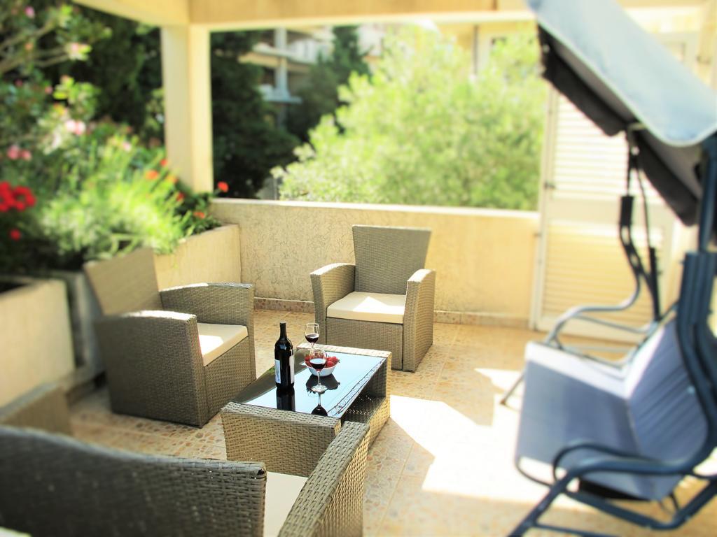 Apartments Maris Petrovac Bagian luar foto