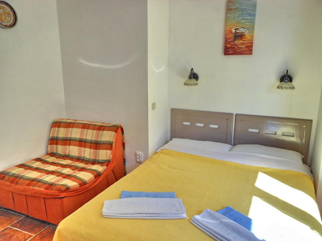 Apartments Maris Petrovac Bagian luar foto